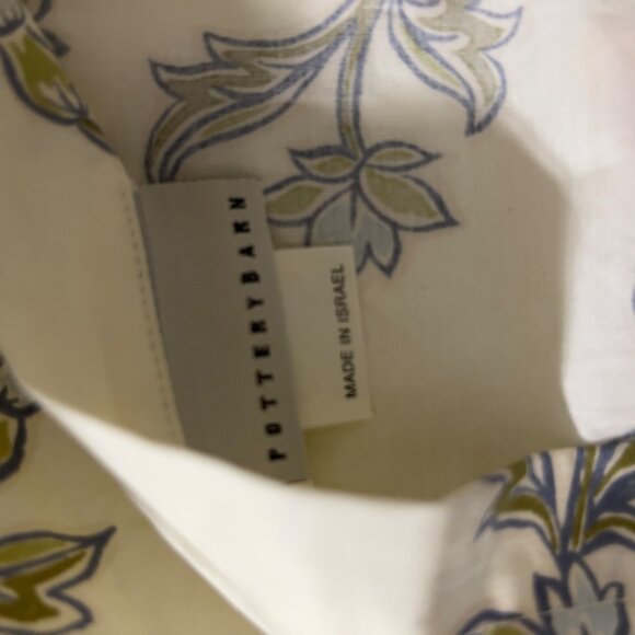 Pottery Barn Deva Floral Cream &‎ Gray100% Cotton Euro Sham - Picture 2 of 5